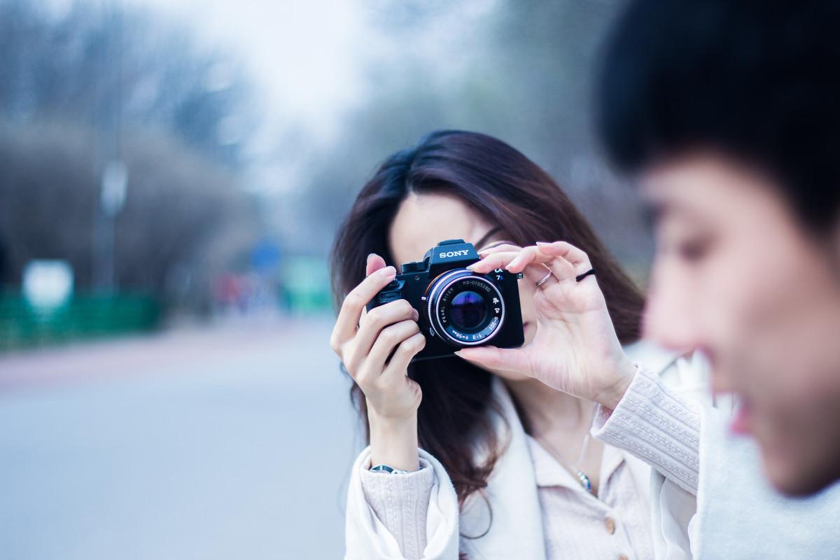 男人喜欢女人怎么说情话对女生说什么样的情话才能深入人心