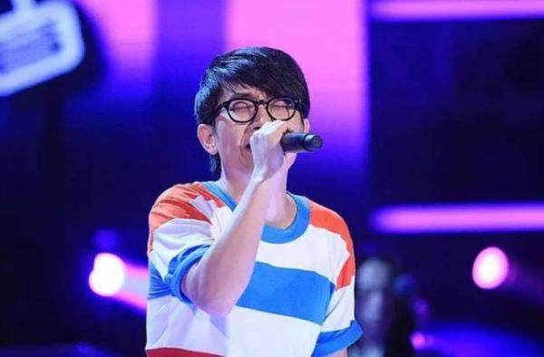 男生比女生高半个头是多少银行女找对象要求高吗