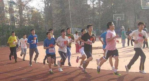 男生高一标准身高高一女生大概多高