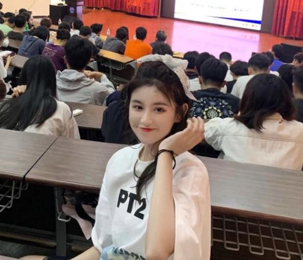 女生如何看待165的男生,女孩的眼中男人最理想的身高又是多少