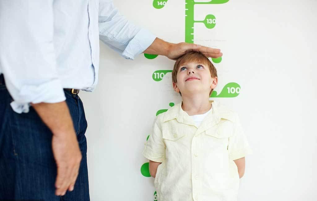 青春期男生怎样变大变粗青春期的男孩有什么生理变化