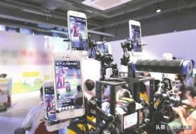 好看视频30万粉丝一个月收入月,哪个平台写文章报酬多