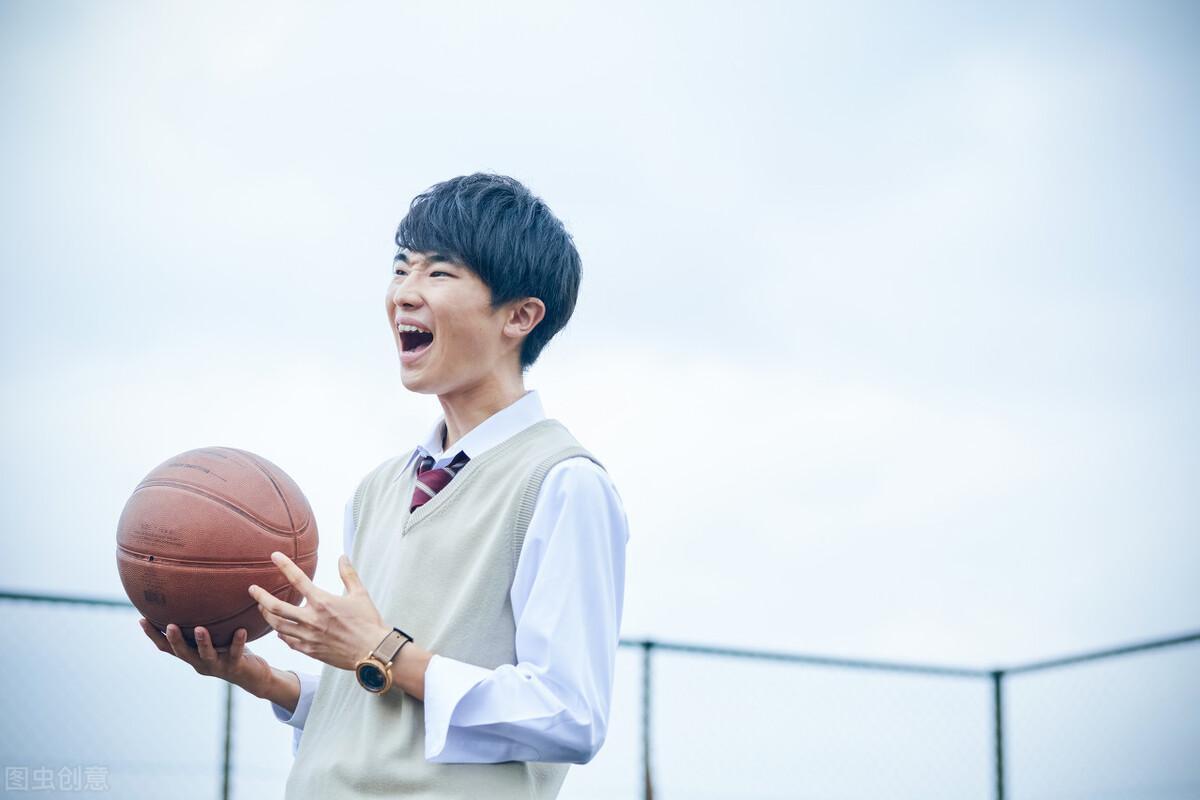 男生进入青春期有什么特征男孩生理发育时间表是什么