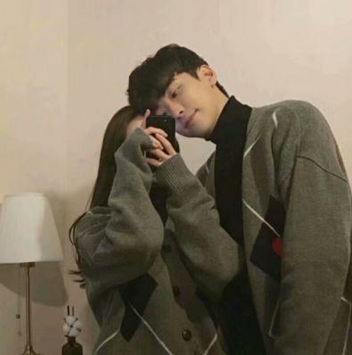 初中男生喜欢你的30个表现,初中同学前不久突然联系起来