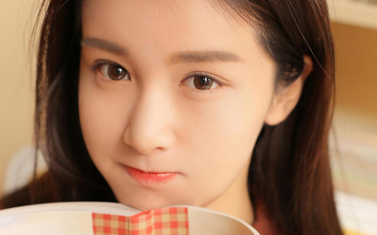 女生知道你喜欢她的表现怎么判断别人对你的喜欢是不是真喜欢