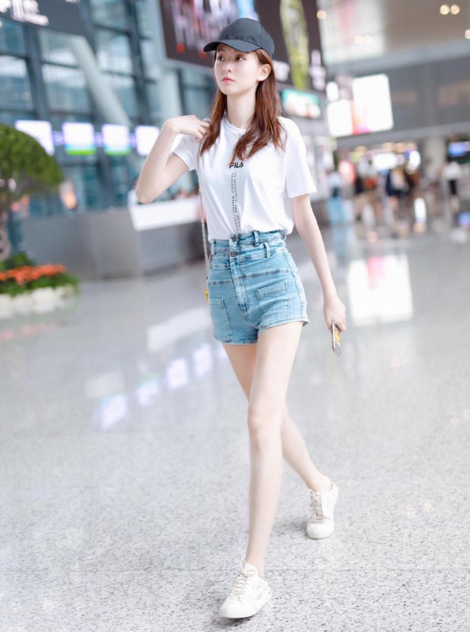 男生80多斤是不是太瘦了8个月了100斤很胖吗