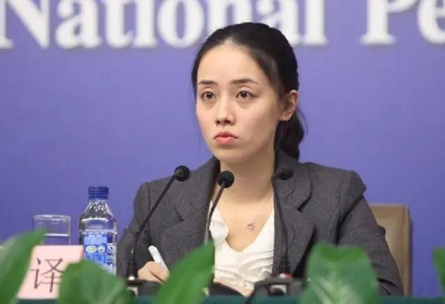 男生兴趣爱好100种英语用英语描述自己的外貌性格兴趣爱好以及所擅长的事情