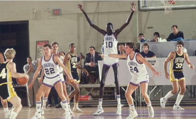 12岁147厘米算矮吗,该找多高的男朋友