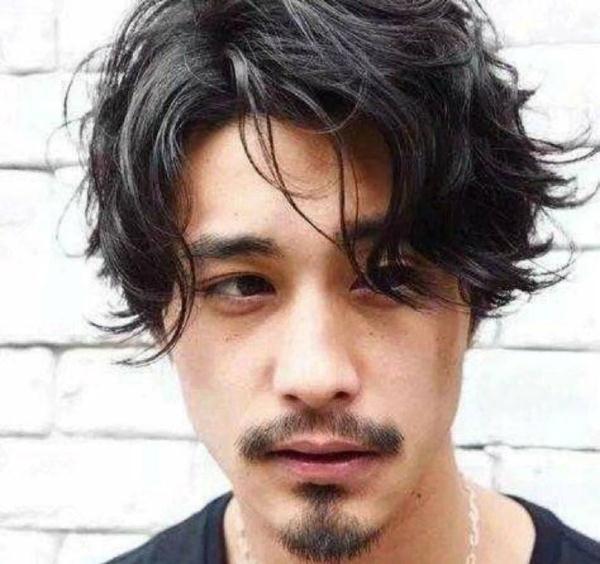 男生最容易喜欢什么样的女生什么样的女孩最让你心动