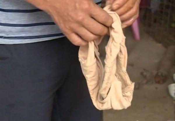 男孩子穿过的内裤是什么样的男士短内裤是三角还是四角的穿起来舒服