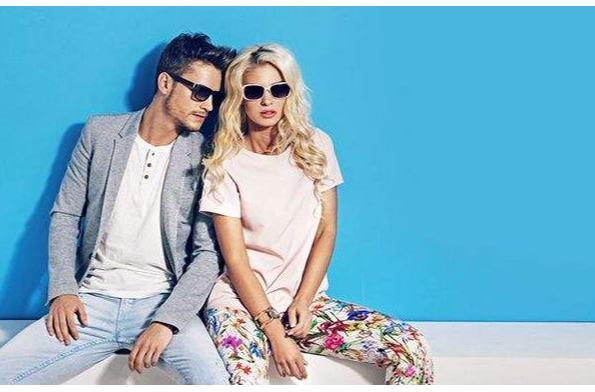 喜欢你的男生会有什么表现男的喜欢男人什么表现