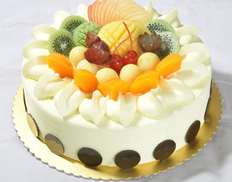 大部分的男生都喜欢什么样的女生白羊座的女生喜欢一个男生