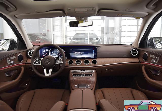 为什么男人都喜欢引擎声,为啥有的女生喜欢男人的腿毛