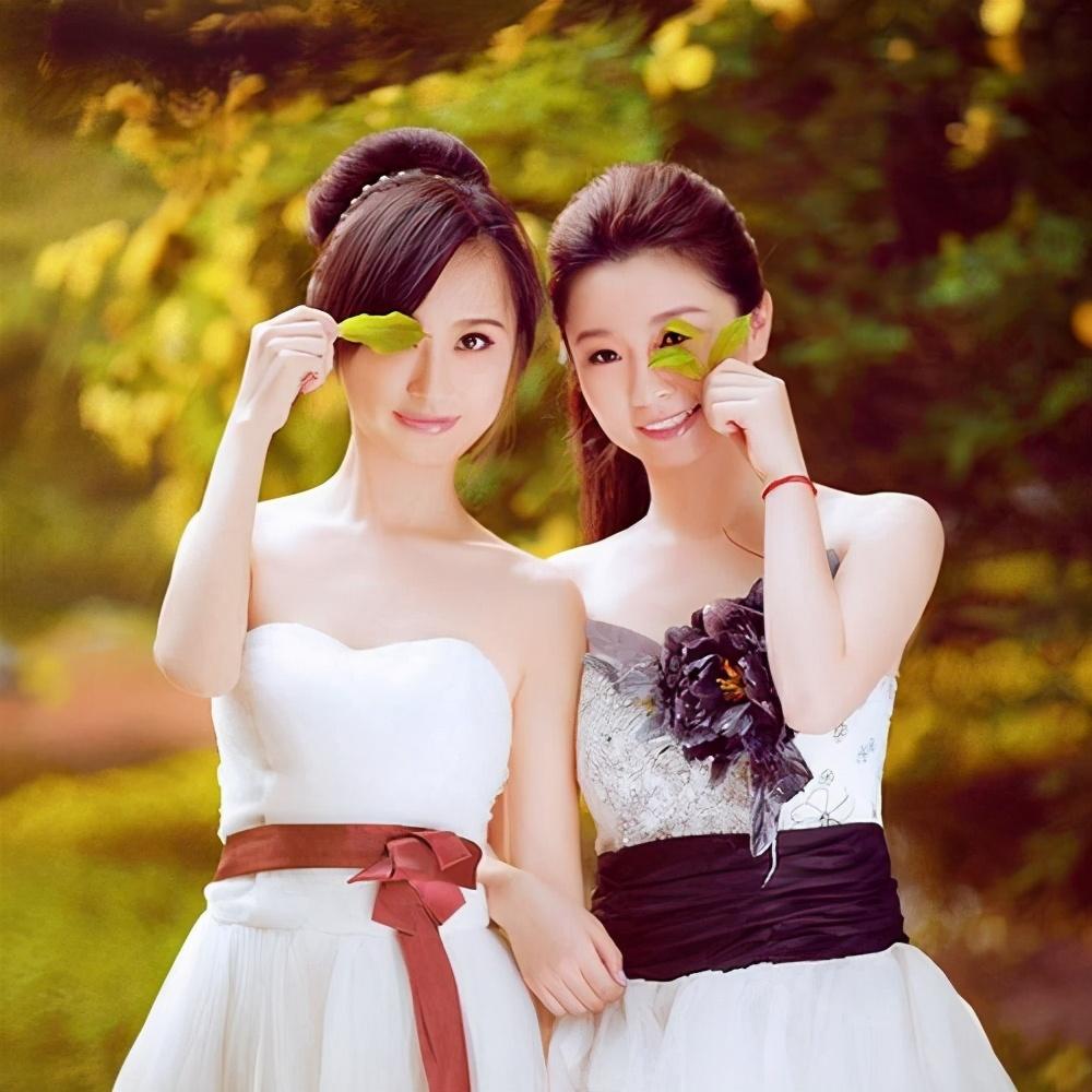 怎么知道男生喜欢自己还是闺蜜呢,请问女生介意男朋友加自己闺蜜吗