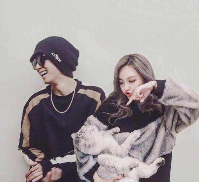 情侣名字超甜超宠溺那种复制,给女朋友的备注特别的有寓意的