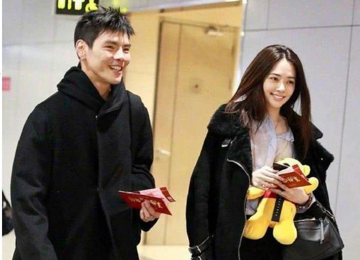 男生希望女朋友叫爸爸嘛,是不是对事业有束缚