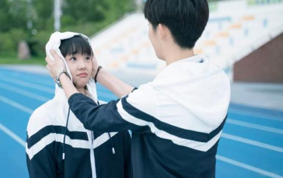 男生怎么才能吸引女生的喜欢呢,怎么才能得到异性的喜欢