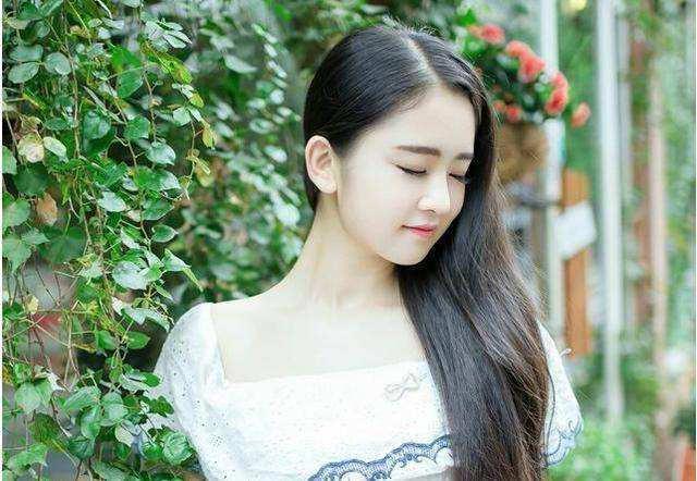 对一个男生有种莫名的感觉为什么会对一个仅有几面之缘的人心有灵犀的感觉