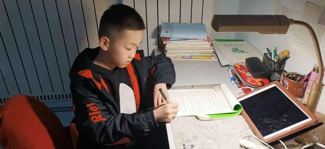 三年级孩子礼物排行,什么礼物适合1年级的小学生