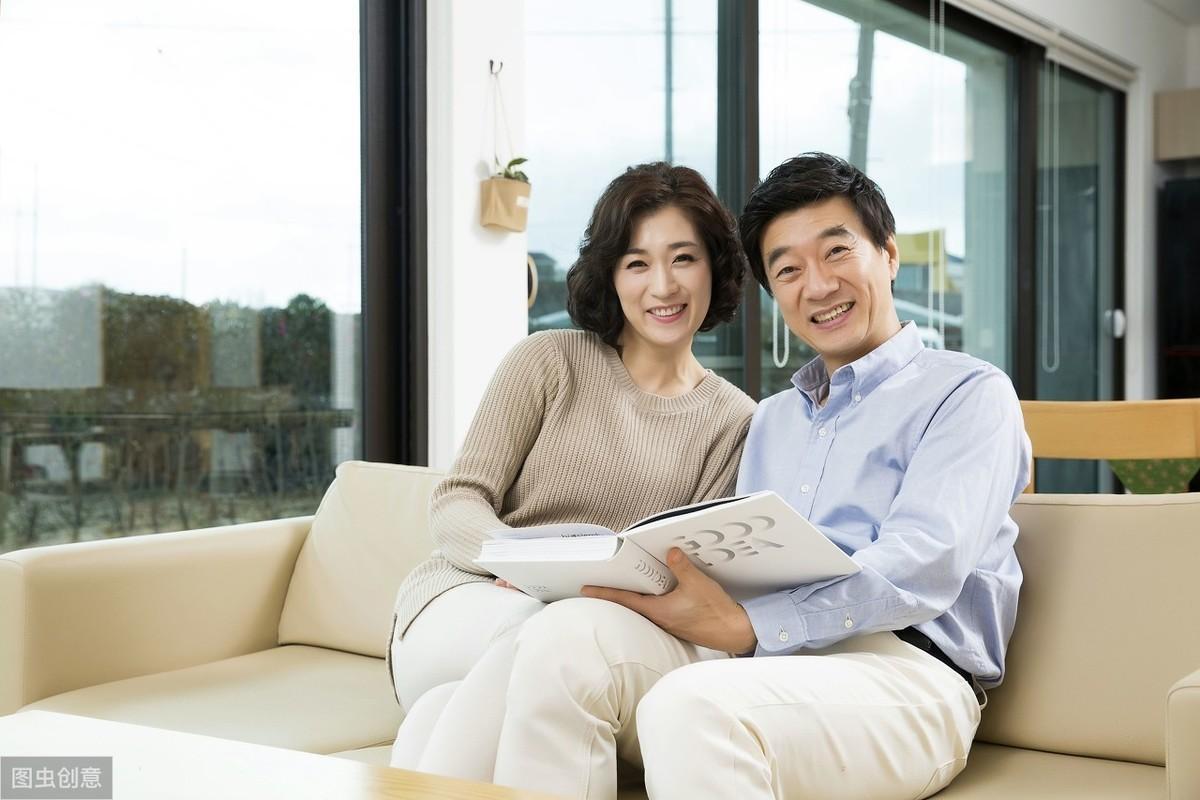 怎样让男人离不开你越来越爱你相亲后的维持关系都是靠男生主动吗