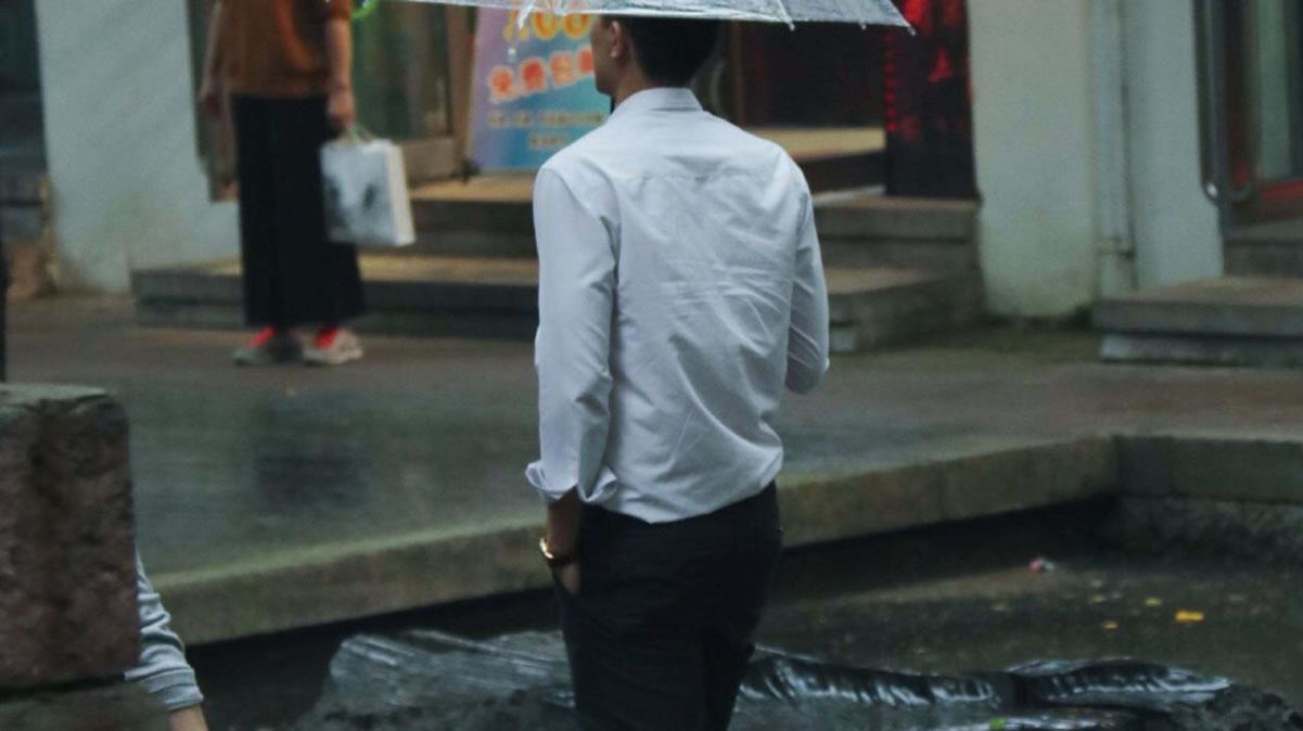 怎么追一个不喜欢自己的女孩子喜欢女上司怎么办