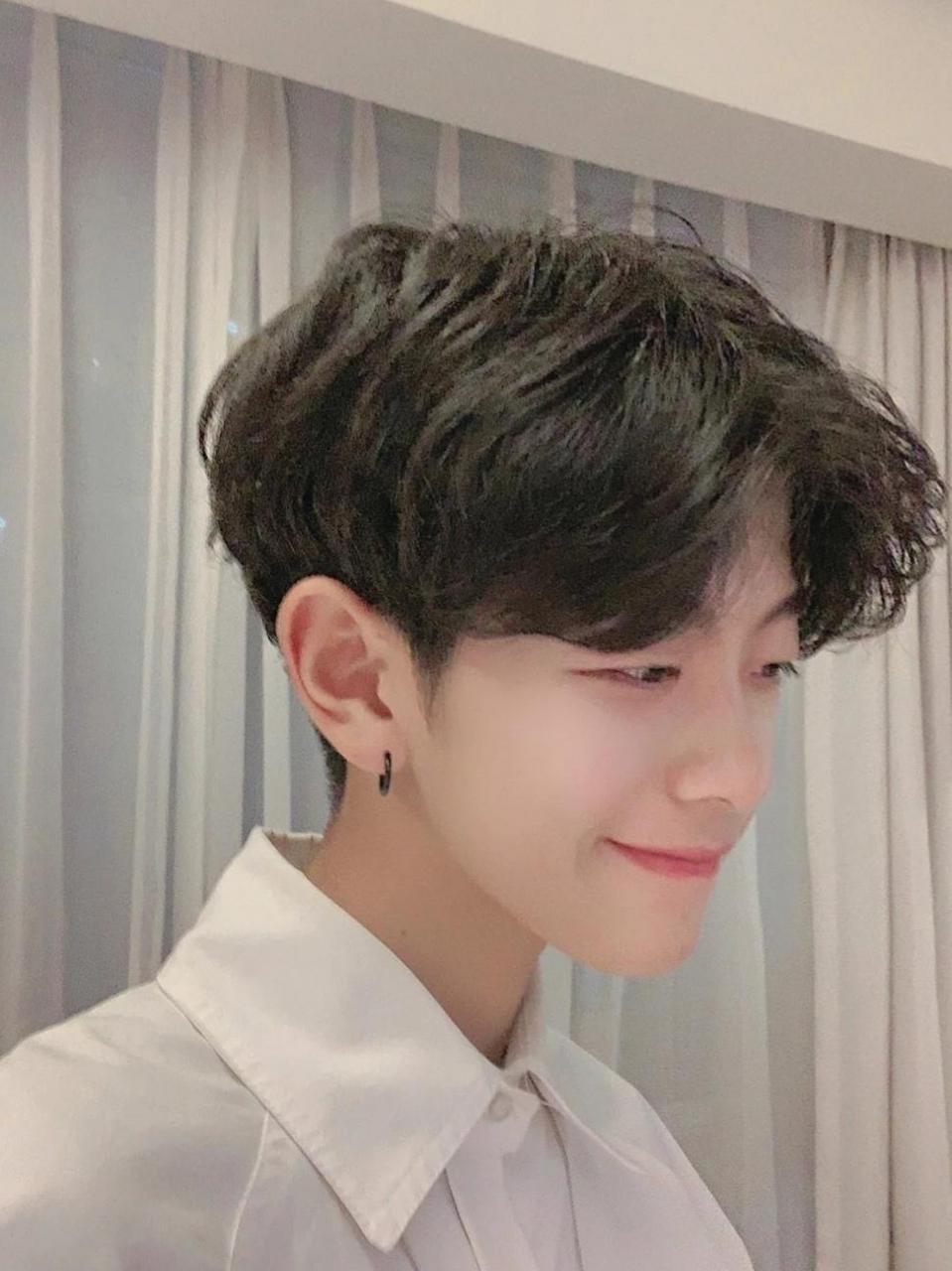 为什么男生喜欢男生如果男生喜欢一个女生