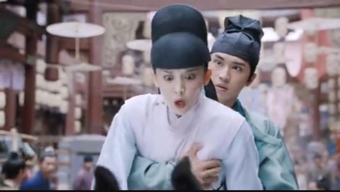 怎样才能让胸变得更大胸大适合什么样的