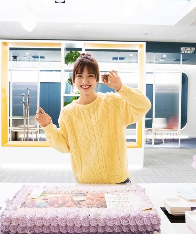 个子小的女孩子有什么优势为什么男生都喜欢矮个子女生