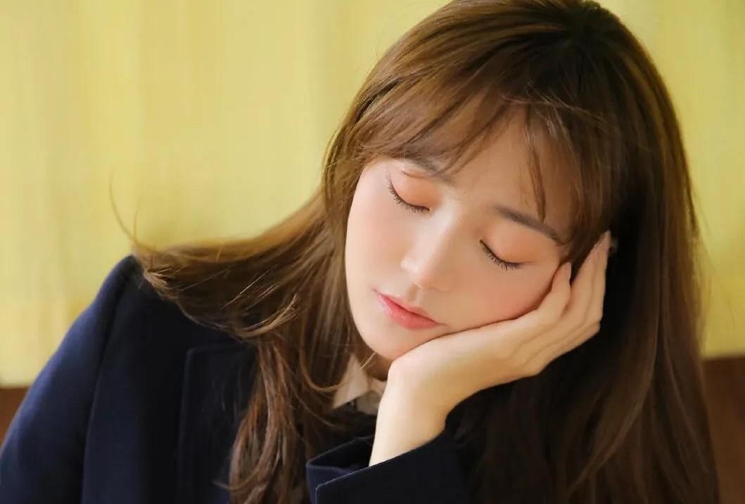 怎样和女生聊天找话题大全,微信和女生聊天