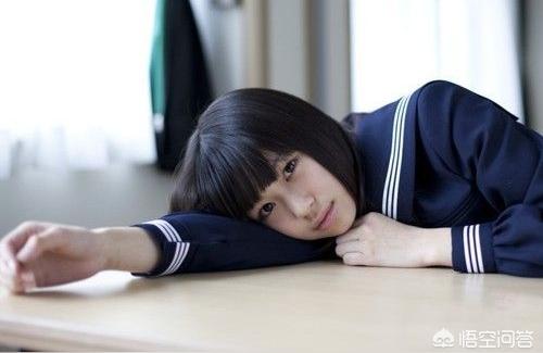 喜欢的人突然对自己冷淡了怎么办一个对你怦然心动过的女生突然排斥你