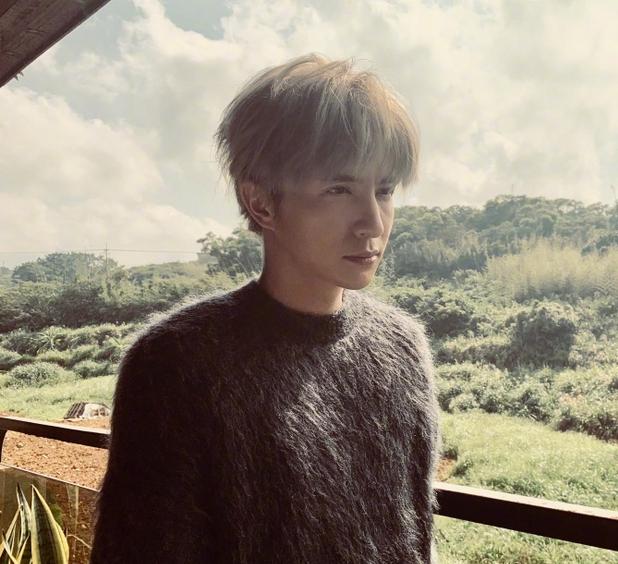 男人最喜欢听的三个字的歌曲搞笑的歌名三个字