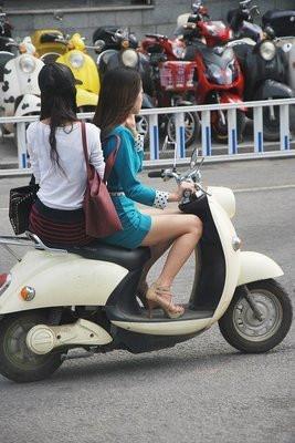 喜欢给男人看男生都喜欢成熟的女生吗