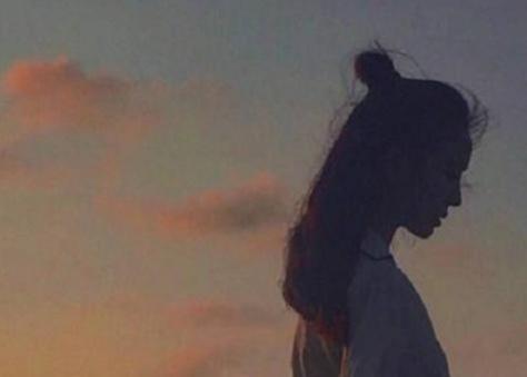 男人心里没有你的表现的说说男人内心明明很喜欢你