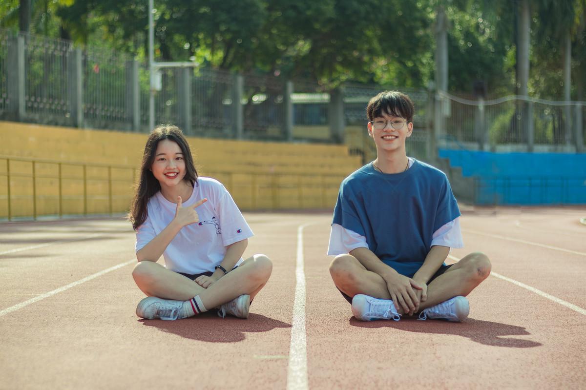 女生喜欢男生聊什么话题哪种节奏可以让她兴趣加厚