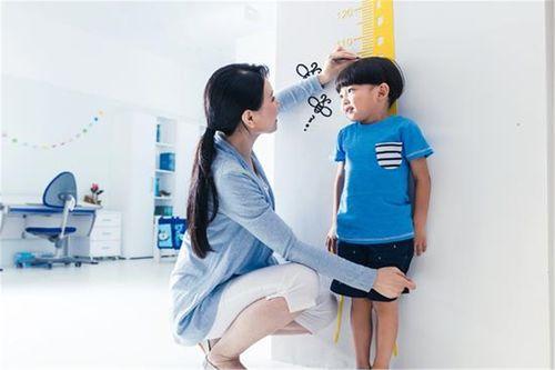 身高停止生长有什么特征,人一生快速生长期几岁至几岁停止长高