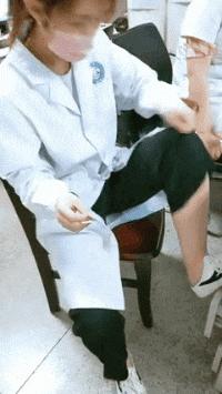 漂亮的女生喜欢什么男生呢图片,女人最喜欢男人用哪种方式称呼她