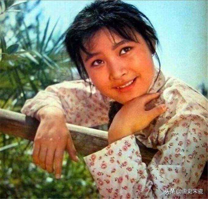 男人暗恋女人的歌曲有哪些,有哪些有意境的歌曲