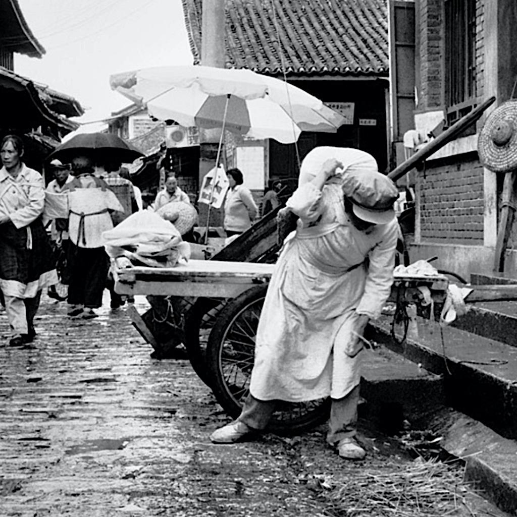 女人眼中的美女和男人眼中的美女你们眼中漂亮女生是怎样的