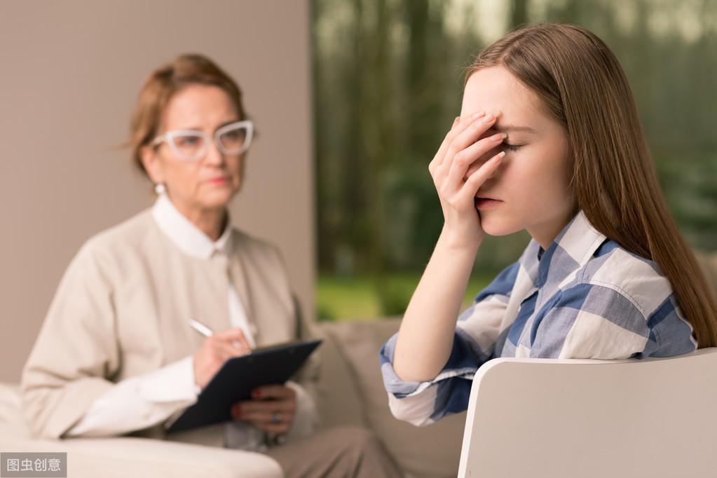 男孩青春期的表现有哪些症状初中男生常常骂女生