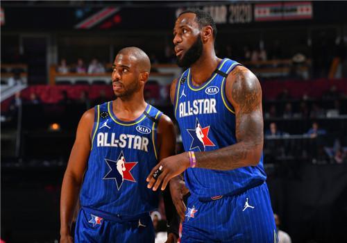 155的女生在男生眼里是啥样的,155厘米102斤算胖吗